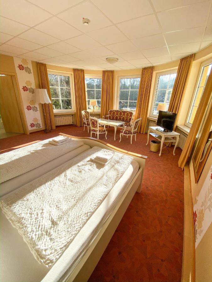 באד פאלינגבוסטל Hotel Sanssouci מראה חיצוני תמונה