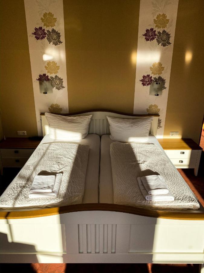 באד פאלינגבוסטל Hotel Sanssouci מראה חיצוני תמונה