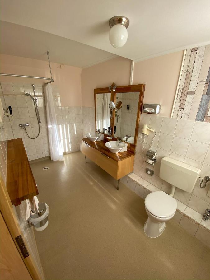 באד פאלינגבוסטל Hotel Sanssouci מראה חיצוני תמונה