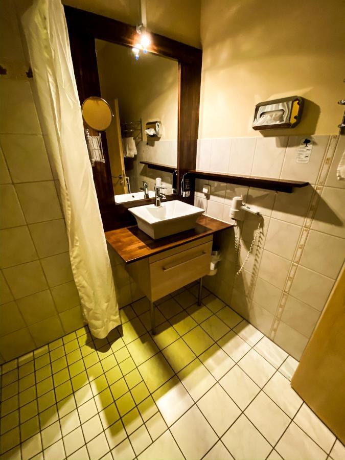 באד פאלינגבוסטל Hotel Sanssouci מראה חיצוני תמונה
